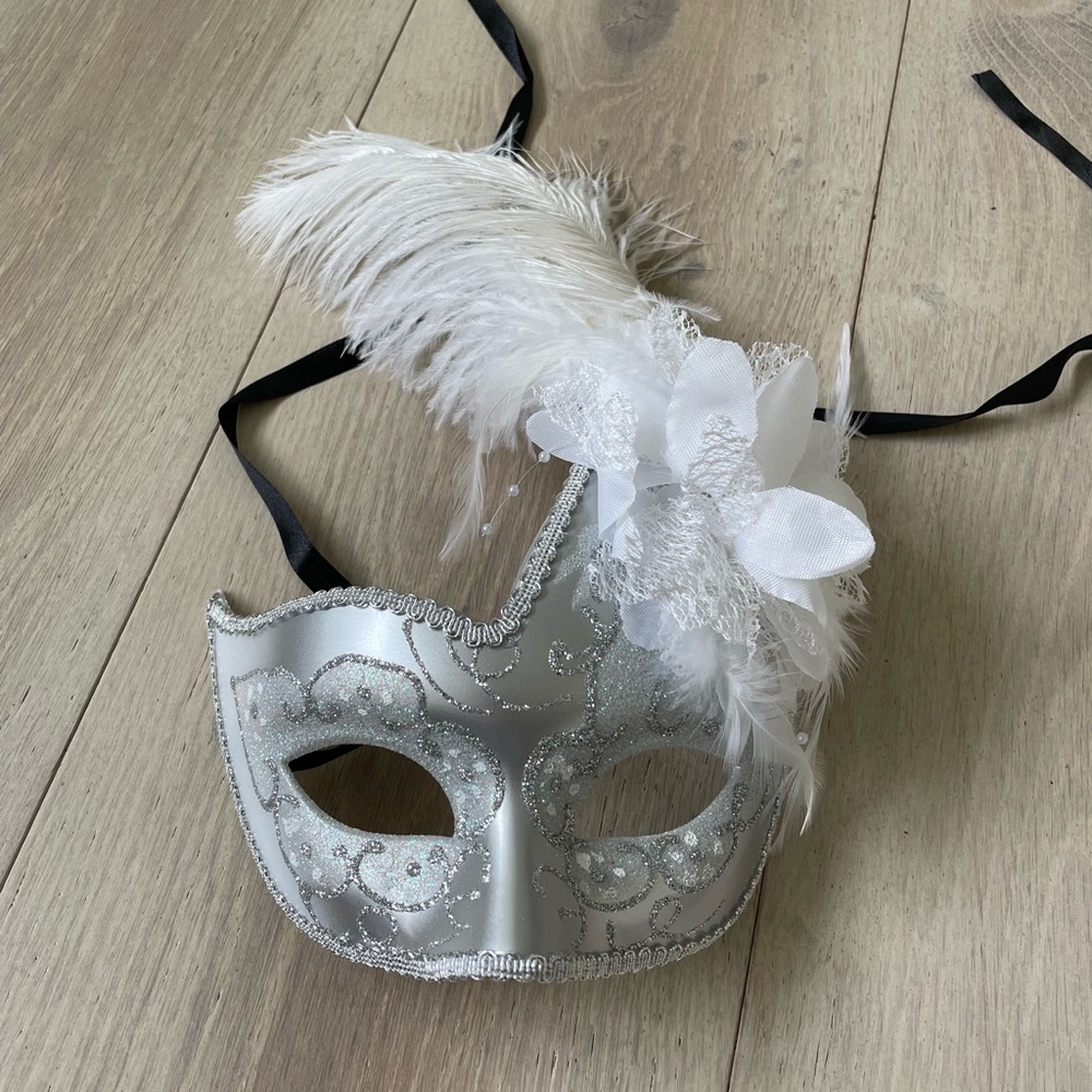 White Feather Venetian Mask
